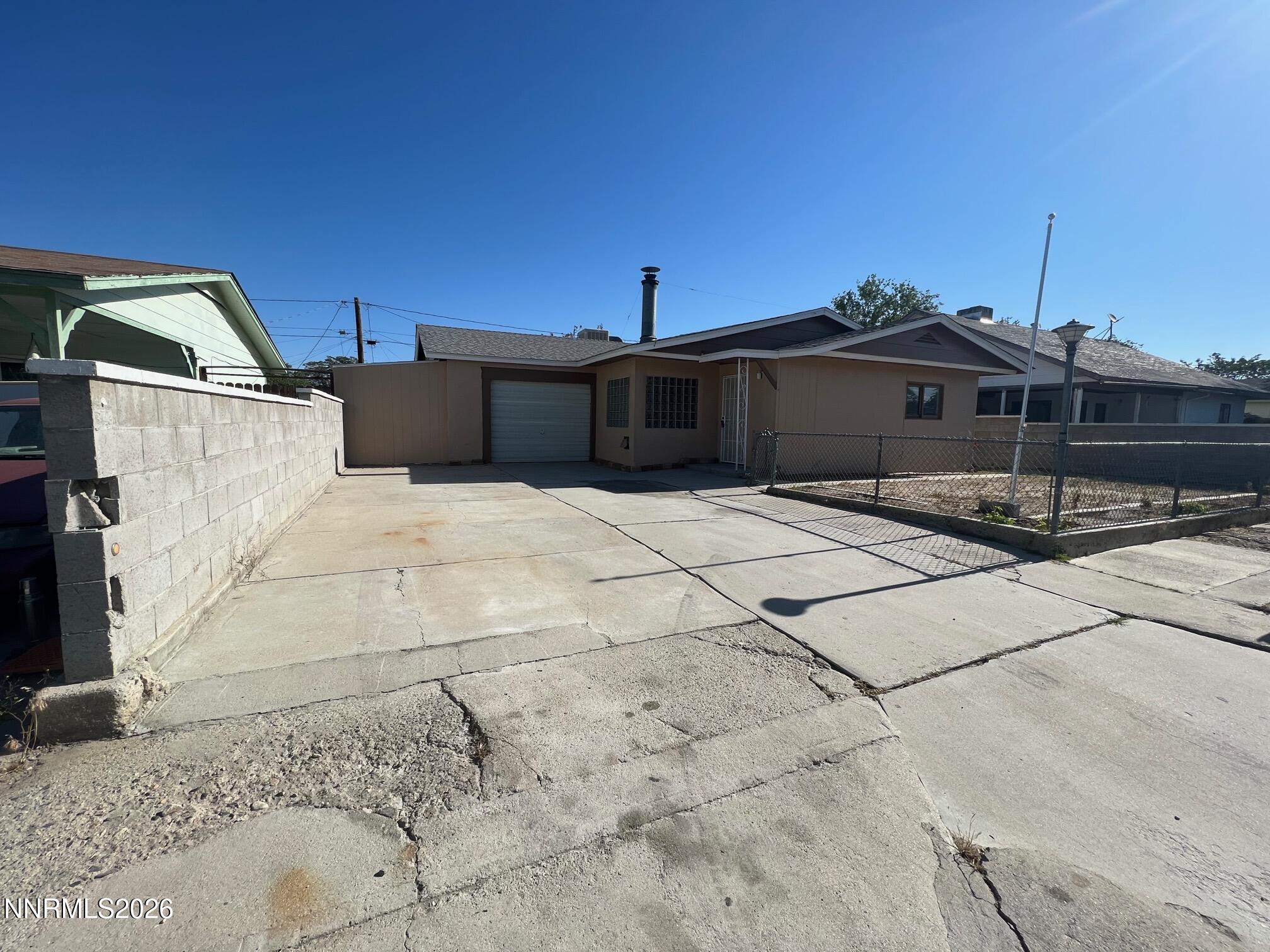 117 West 4th Street Hawthorne, NV 89415 - Photo 3 of 47