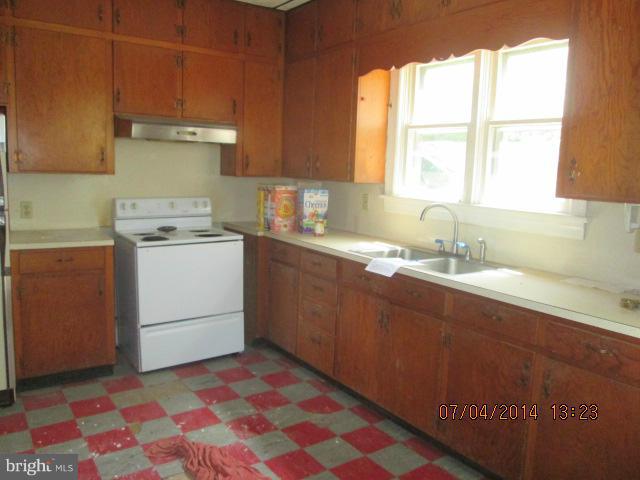 14522 Pennersville Road Cascade, MD 21719 - Photo 12 of 14 Interior (General)
