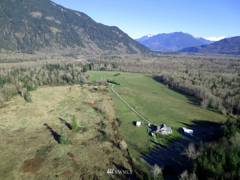 55685 Martin Ranch Road Rockport, WA 98283 - Photo 2 of 24 Gallery Image 2