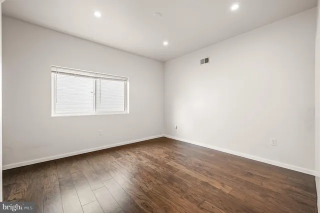 $449,000 | 529 West Jefferson Street, Philadelphia, PA 19122