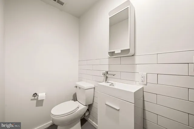 $449,000 | 529 West Jefferson Street, Philadelphia, PA 19122