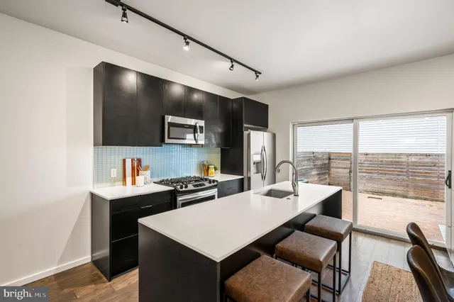 $449,000 | 529 West Jefferson Street, Philadelphia, PA 19122