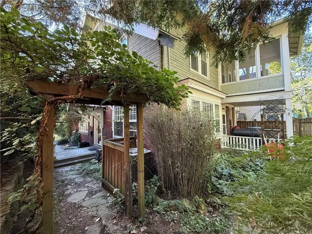 $459,900 | 431 Locust Street, Pittsburgh, PA 15218