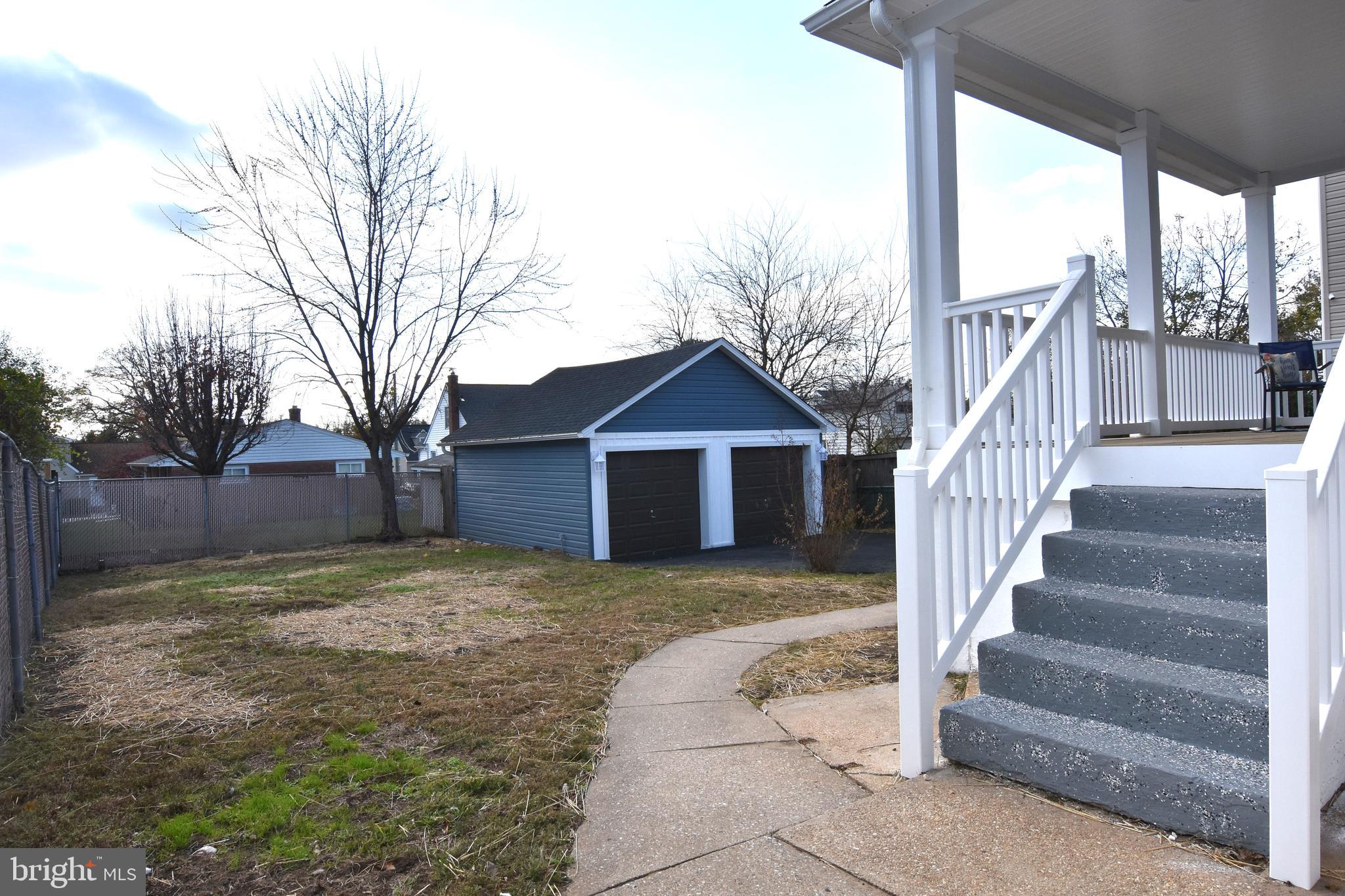8450 Church Road Pasadena, MD 21122 - Photo 26 of 29 view from side yard