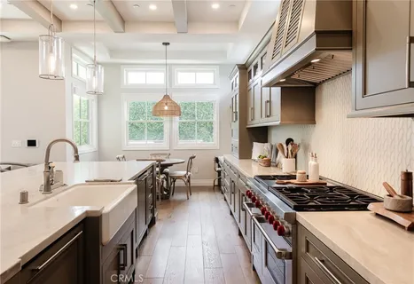 $6,250,000 | 1801 Oak Avenue, Manhattan Beach, CA 90266