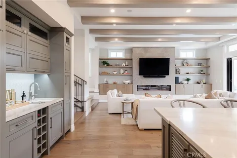 $6,250,000 | 1801 Oak Avenue, Manhattan Beach, CA 90266
