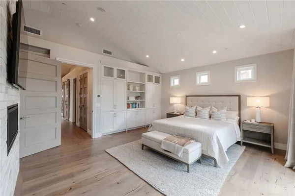 $5,999,000 | 1801 Oak Avenue, Manhattan Beach, CA 90266