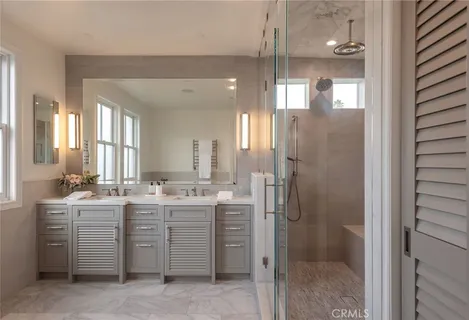 $6,250,000 | 1801 Oak Avenue, Manhattan Beach, CA 90266