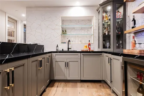 $6,250,000 | 1801 Oak Avenue, Manhattan Beach, CA 90266