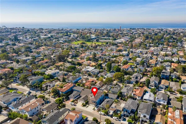 $5,999,000 | 1801 Oak Avenue, Manhattan Beach, CA 90266