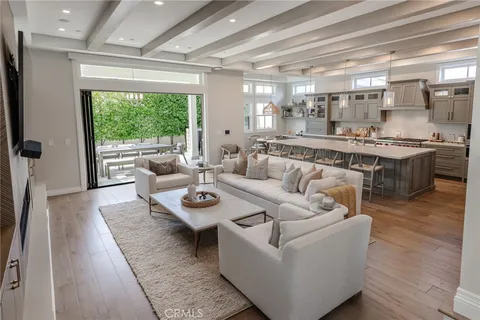 $6,250,000 | 1801 Oak Avenue, Manhattan Beach, CA 90266