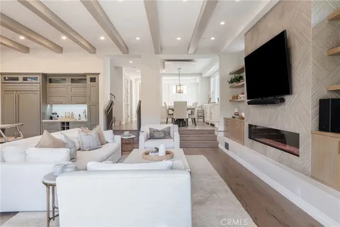 $6,250,000 | 1801 Oak Avenue, Manhattan Beach, CA 90266