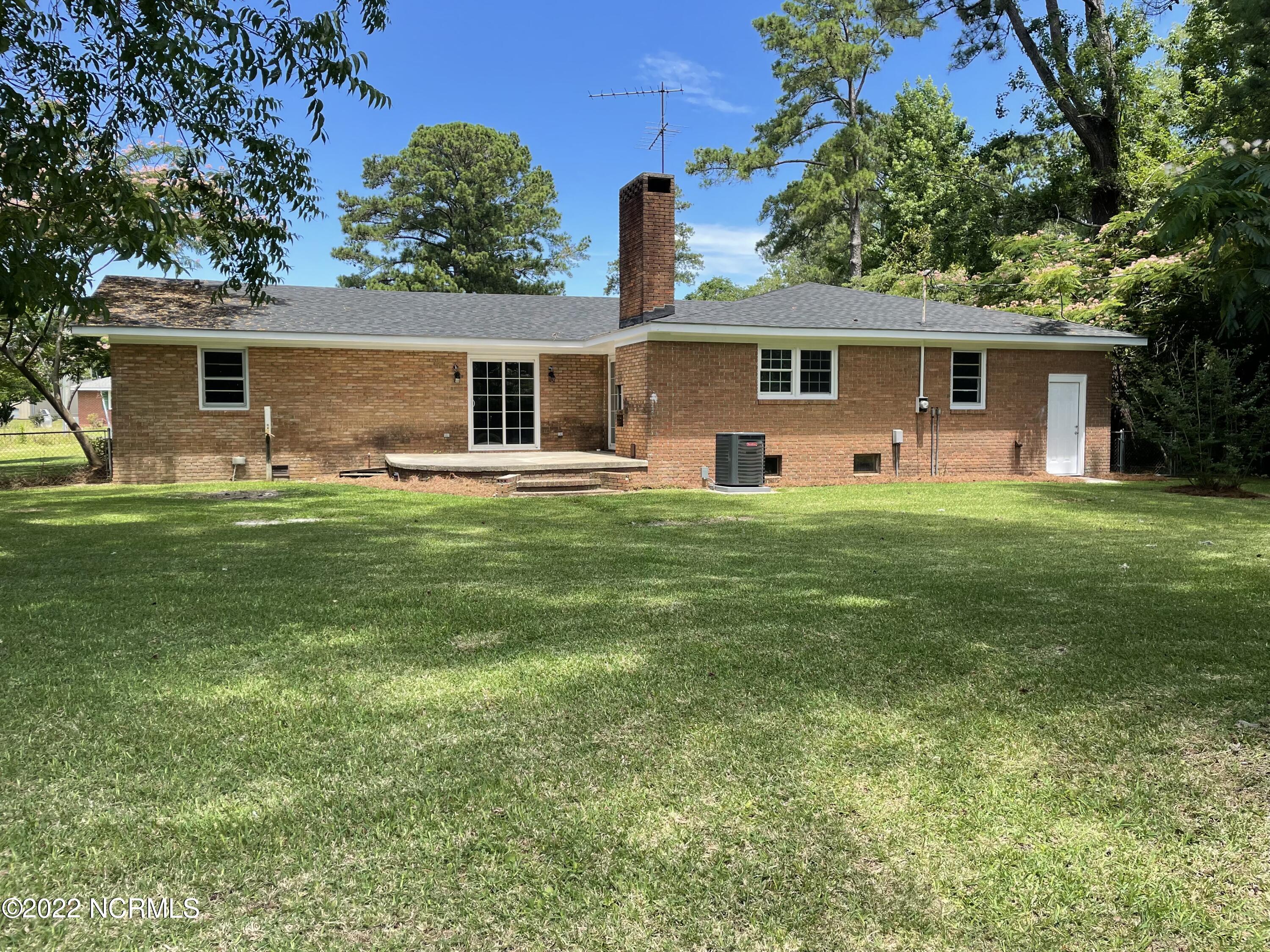 409 Hardy Avenue New Bern, NC 28560 - Photo 20 of 20 73F0A3A7-D90B-4B70-AFB8-A458303965E0