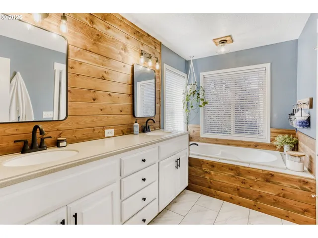 $585,000 | 41831 Northwest Irvington Court, Banks, OR 97106