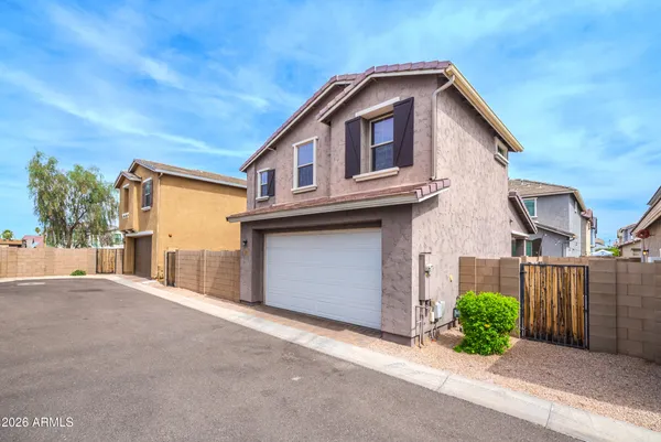 $388,999 | 150 North Sandal, Mesa, AZ 85205