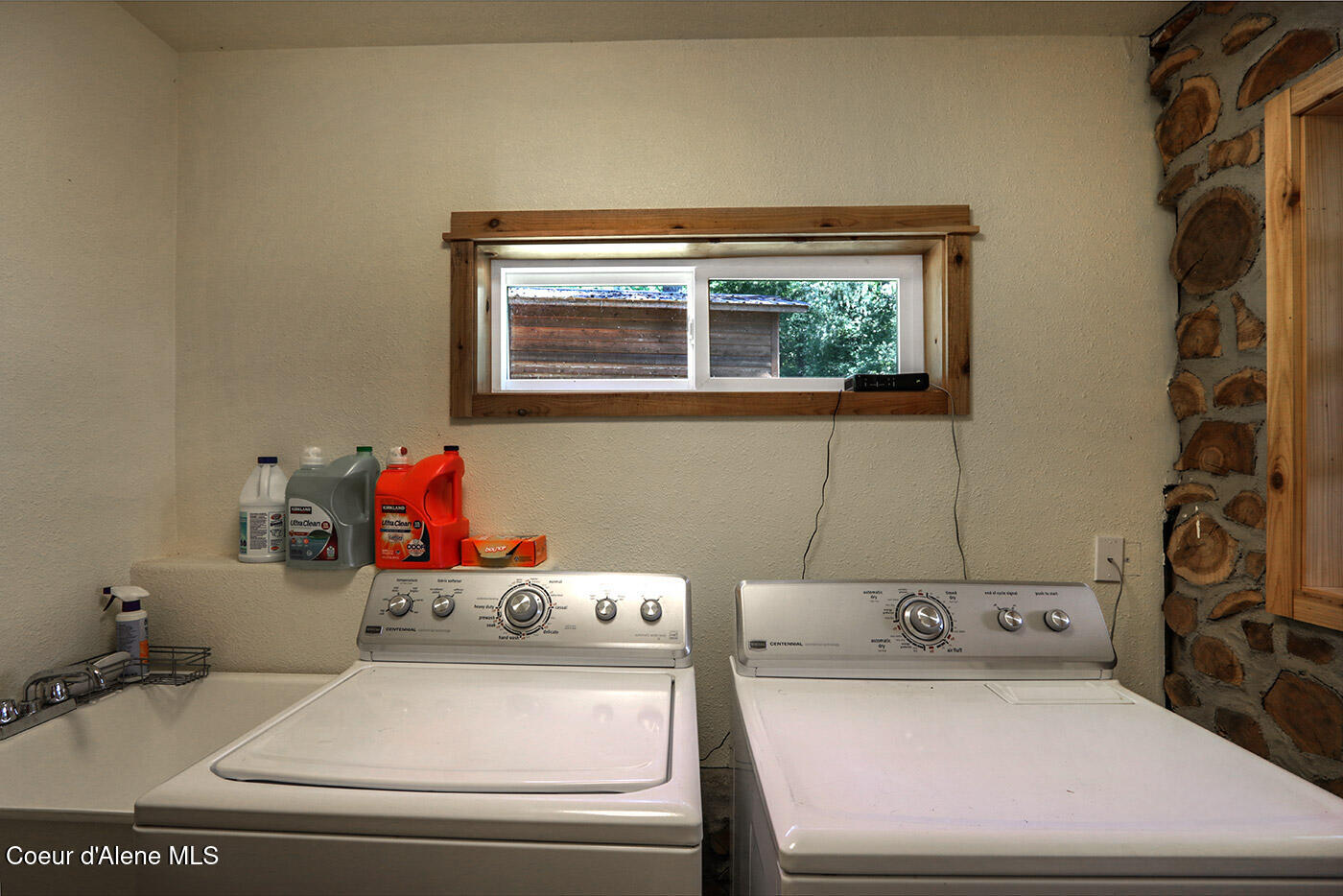 812 Pine Cove Road Clark Fork, ID 83811 - Photo 17 of 37 Laundry
