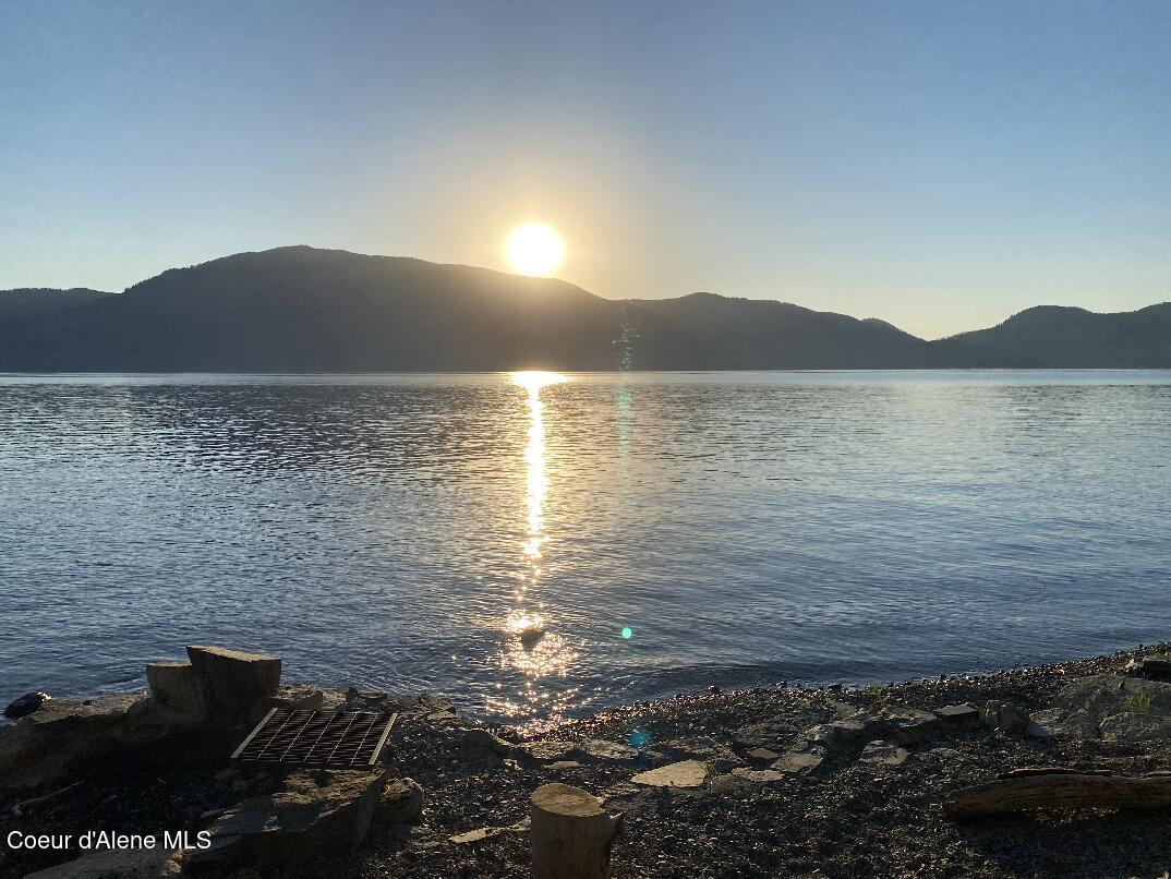 812 Pine Cove Road Clark Fork, ID 83811 - Photo 34 of 37 Beach