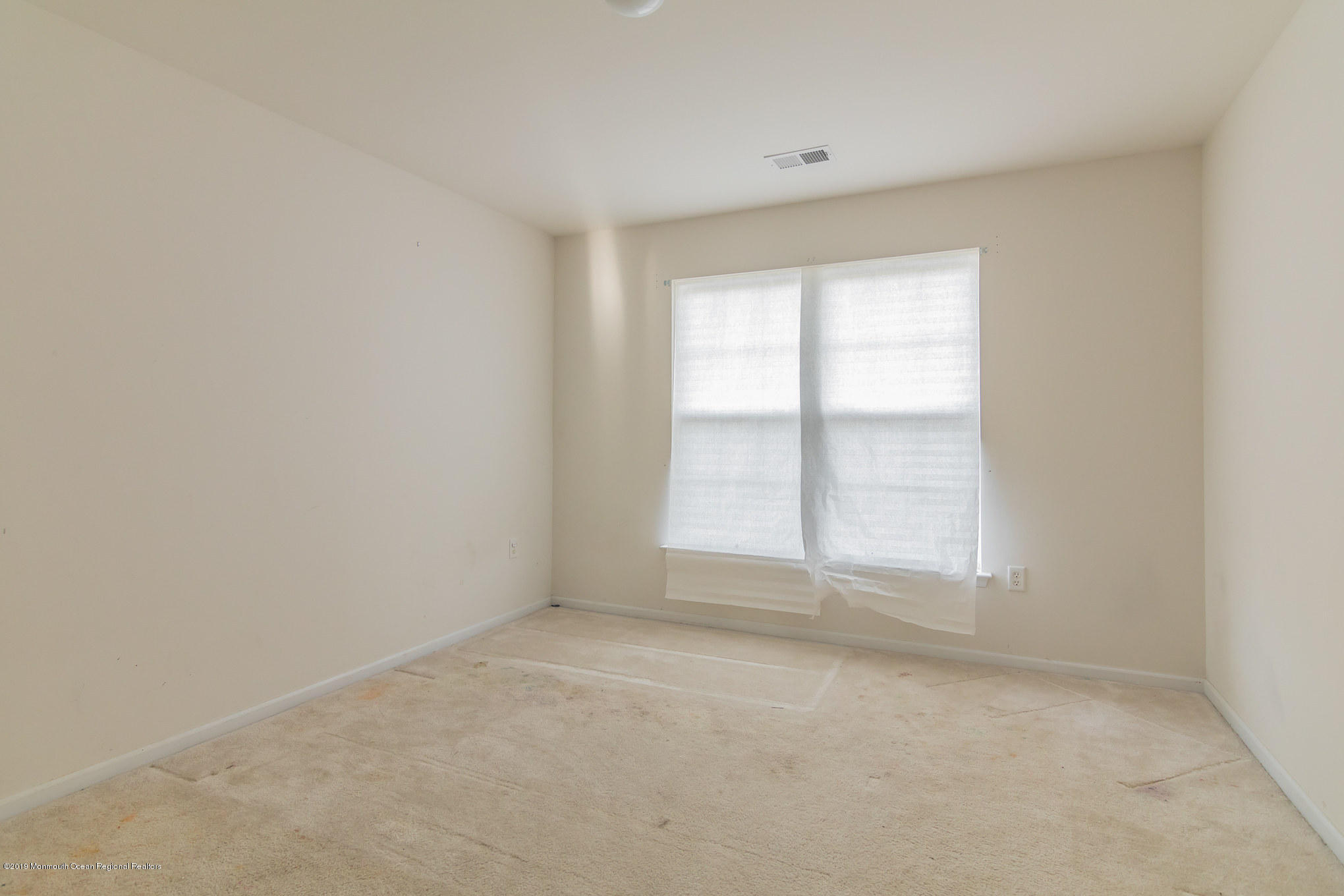 19 Emily Road Manalapan, NJ 07726 - Photo 21 of 34 2 (13)