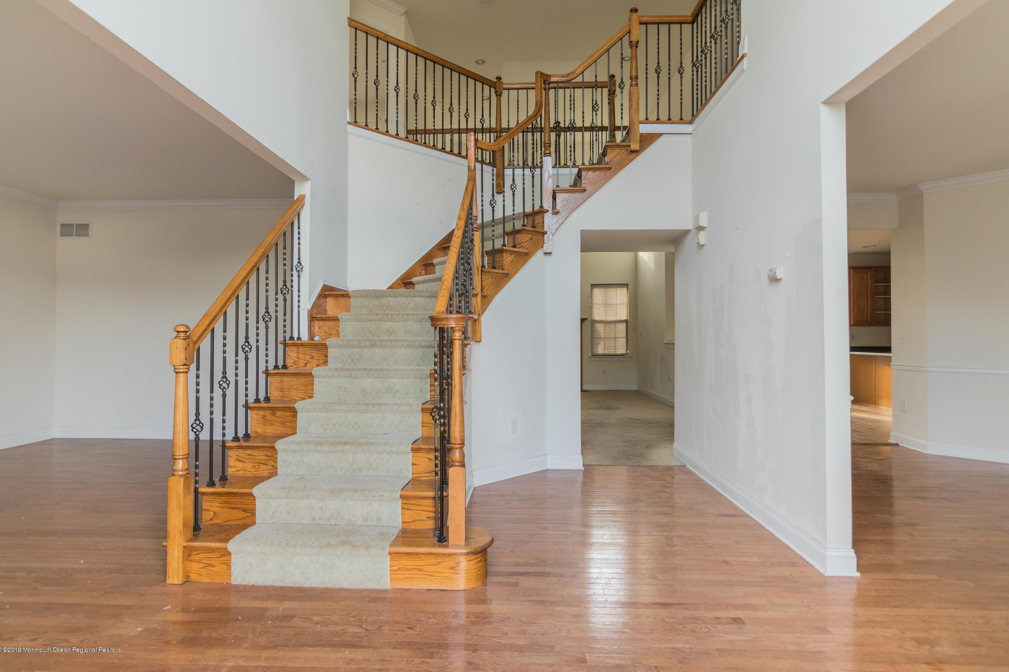 19 Emily Road Manalapan, NJ 07726 - Photo 9 of 34 2 (1)