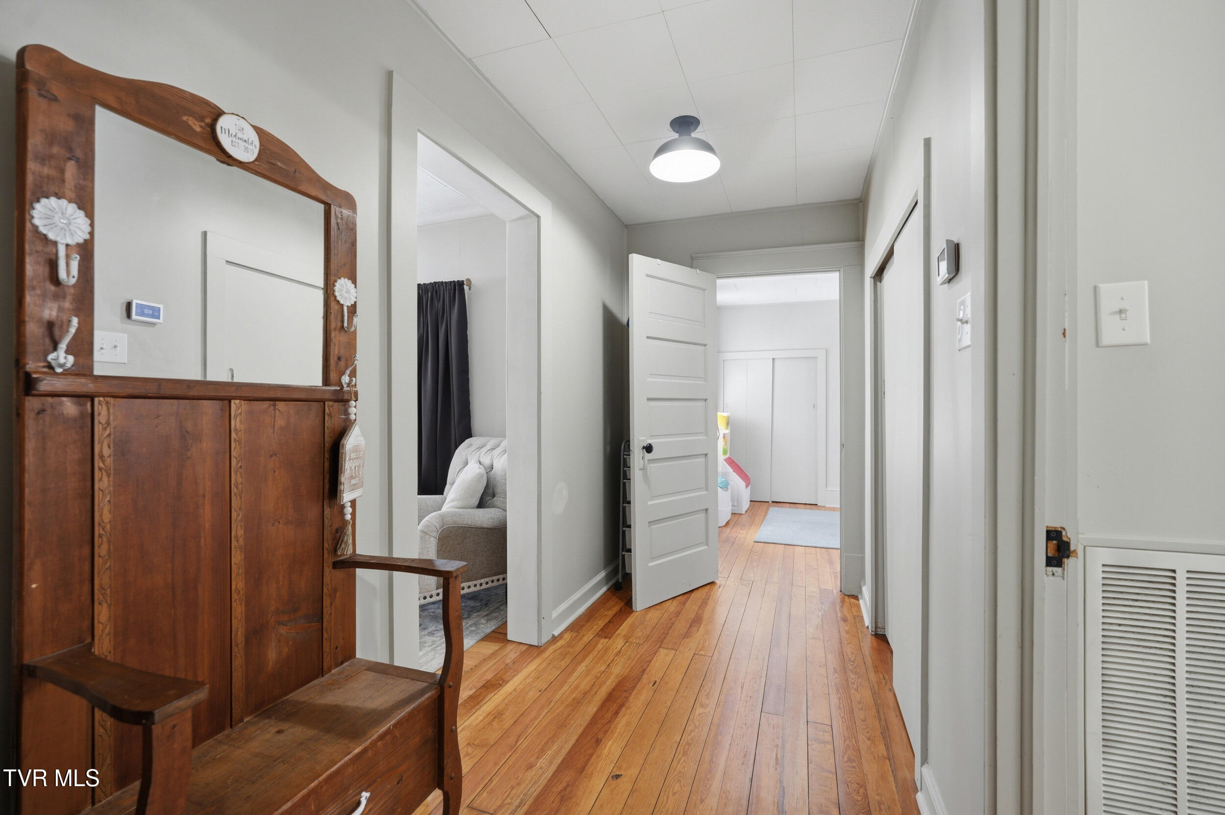 635 5th Street Bristol, TN 37620 - Photo 20 of 33 17_635 5th st-18