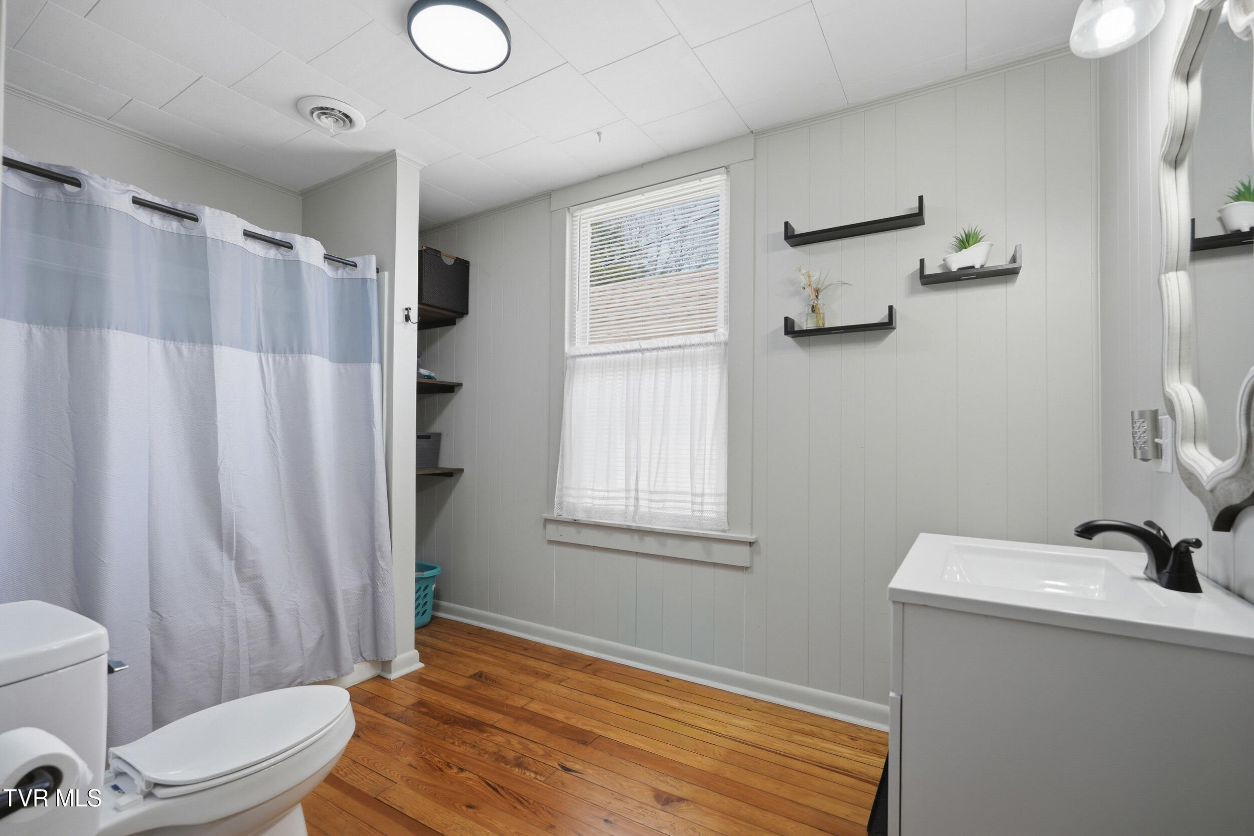 635 5th Street Bristol, TN 37620 - Photo 21 of 33 18_635 5th st-19