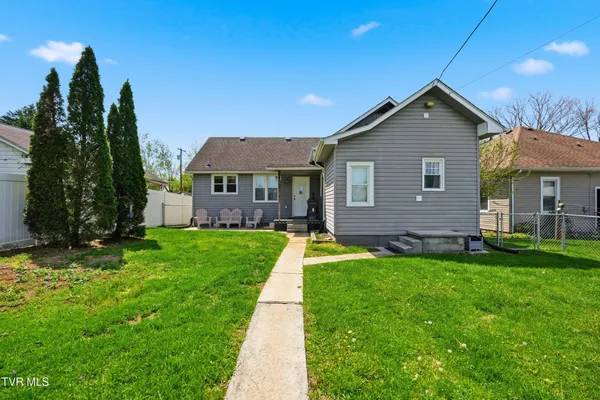 $270,000 | 635 5th Street, Bristol, TN 37620