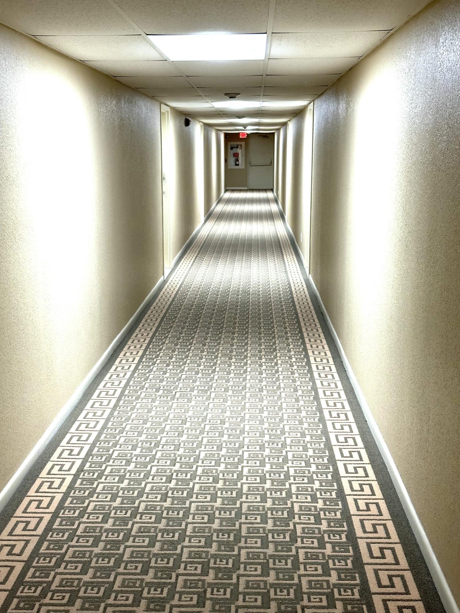 3540 South Ocean Boulevard, Unit 409 South Palm Beach, FL 33480 - Photo 15 of 28 IMG_3495