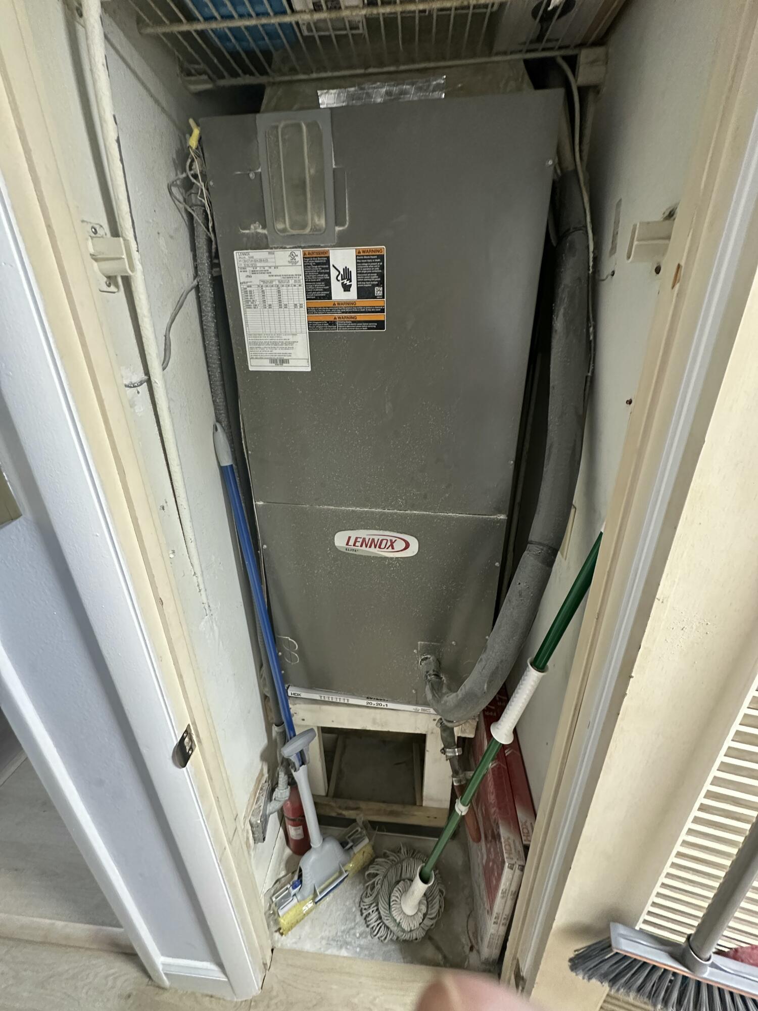 3540 South Ocean Boulevard, Unit 409 South Palm Beach, FL 33480 - Photo 25 of 28 IMG_3519