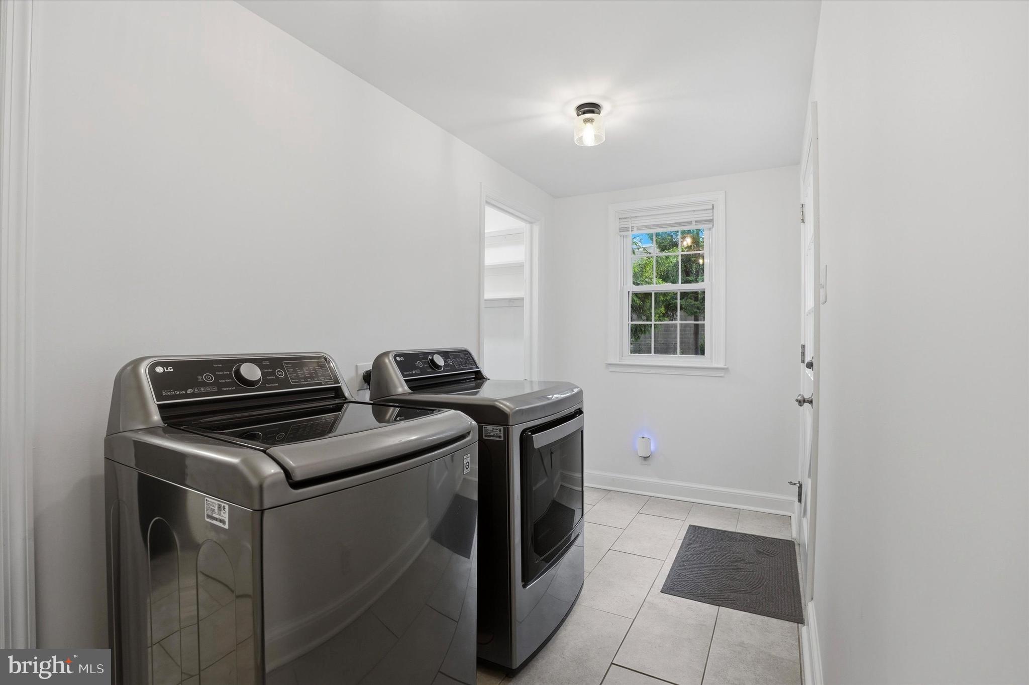 208 Parham Road Springfield, PA 19064 - Photo 16 of 39 Laundry Rm w/ outside entrance