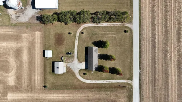 $299,900 | 7563 East 600 North, Monticello, IN 47960