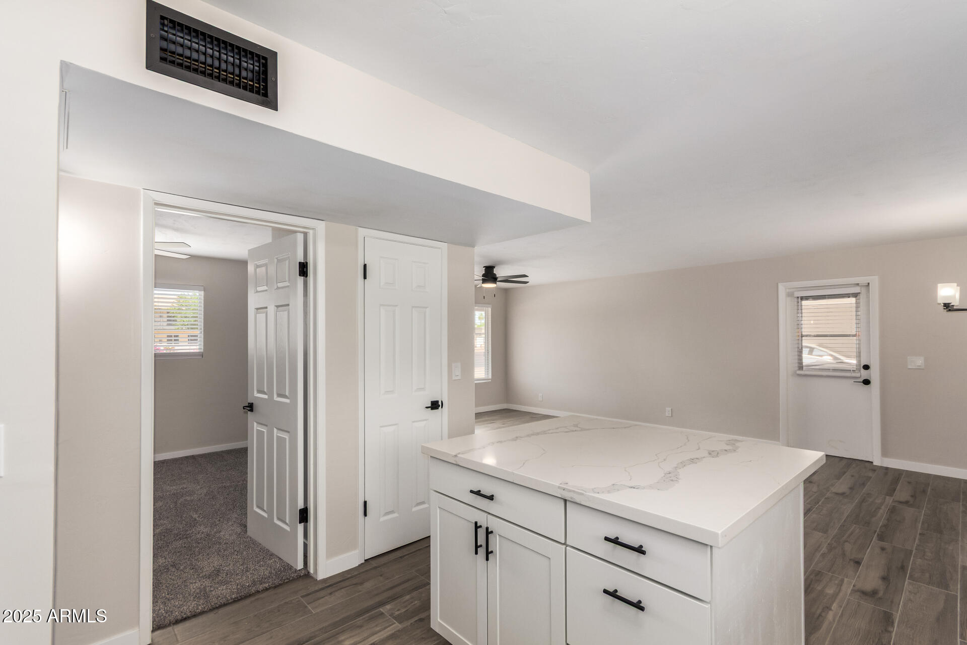143 West Ray Road Chandler, AZ 85225 - Photo 13 of 35 16 - Ray