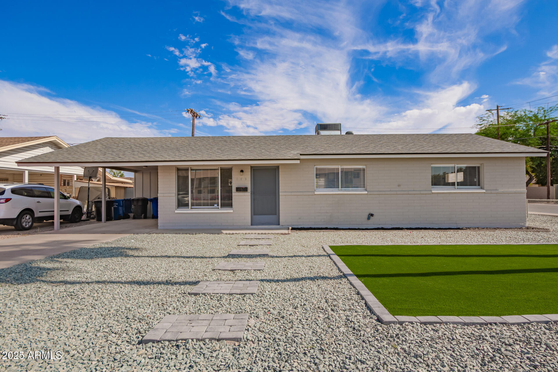 143 West Ray Road Chandler, AZ 85225 - Photo 2 of 35 02 - Ray