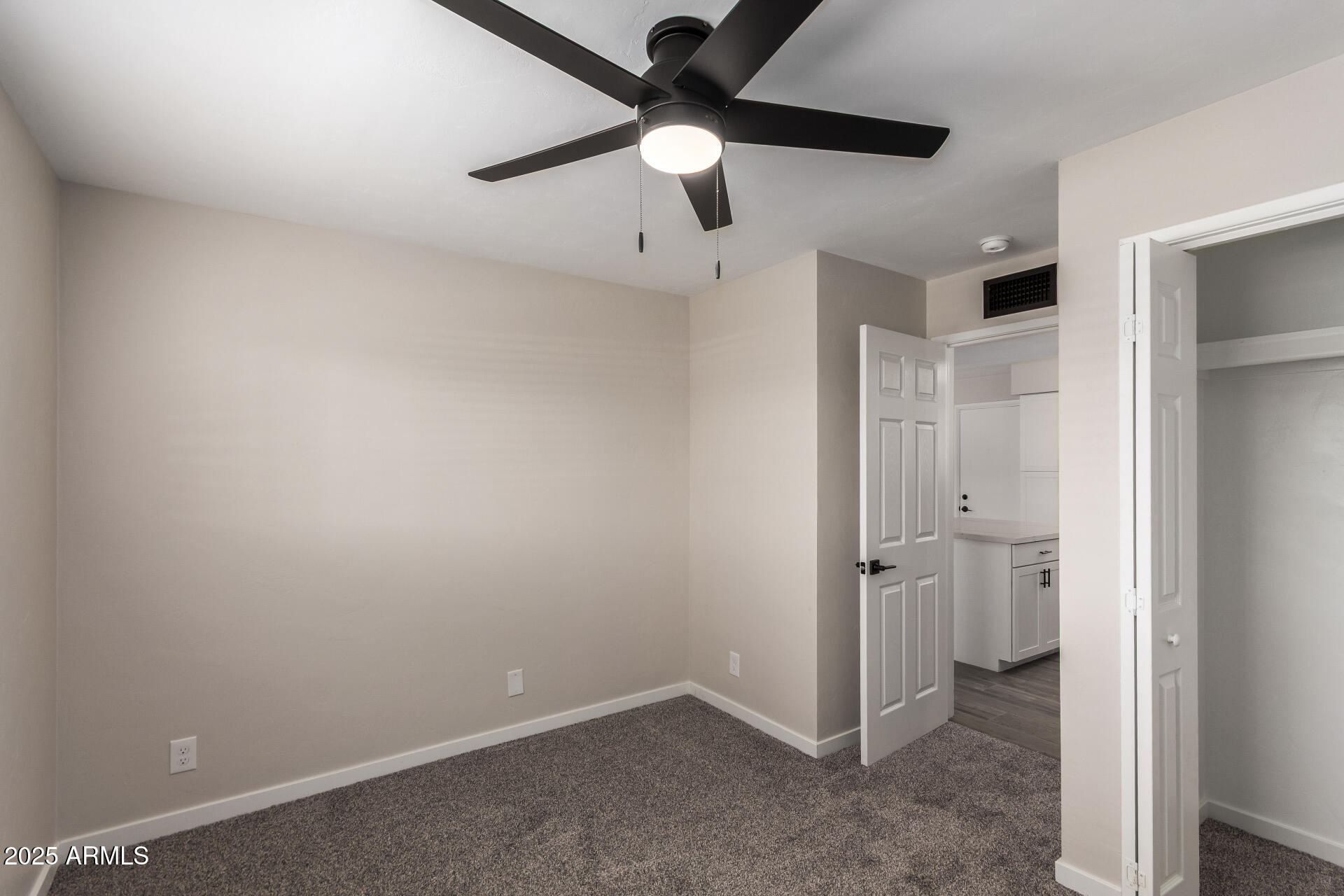 143 West Ray Road Chandler, AZ 85225 - Photo 22 of 35 26 - Ray