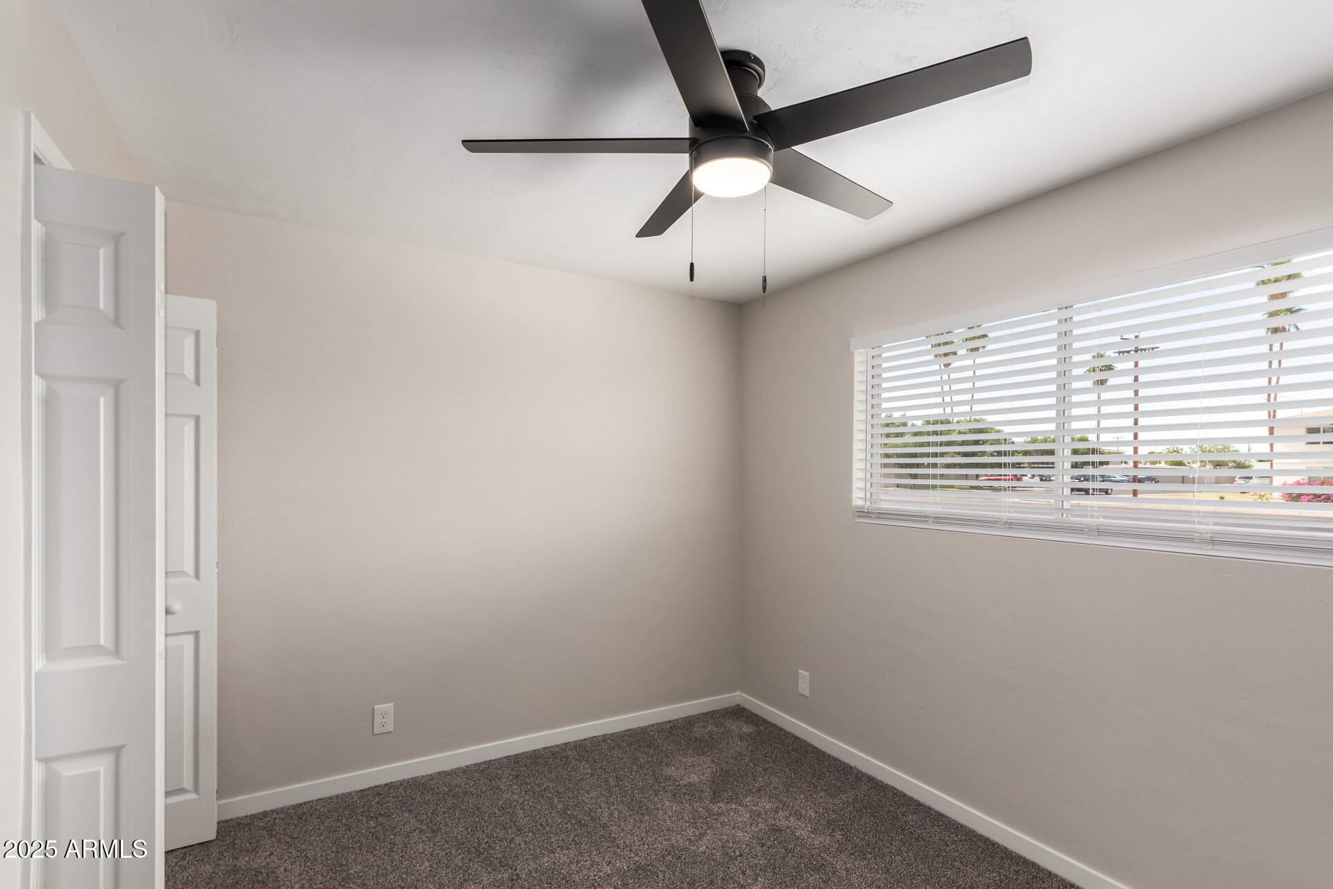 143 West Ray Road Chandler, AZ 85225 - Photo 23 of 35 27 - Ray