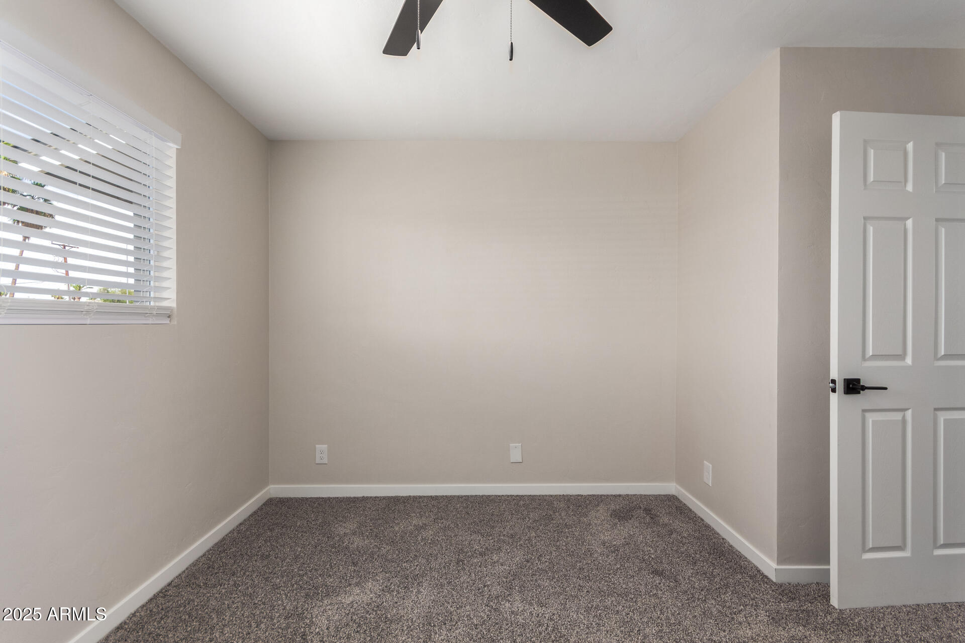 143 West Ray Road Chandler, AZ 85225 - Photo 26 of 35 30 - Ray