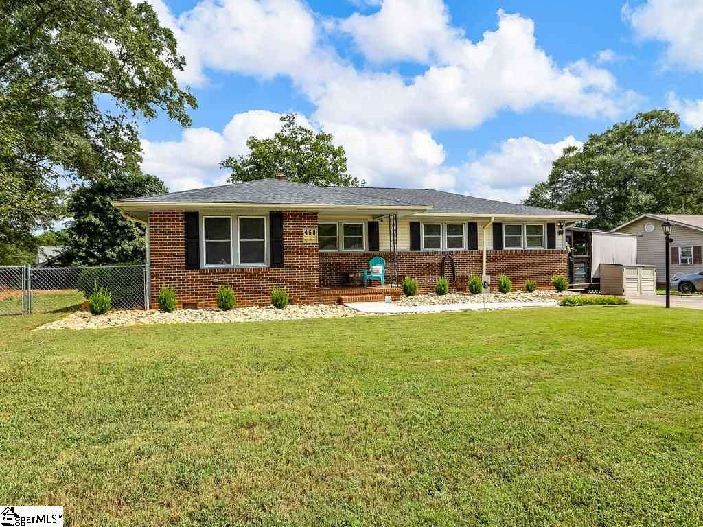 458 Old Boiling Springs Road Spartanburg, SC 29303 - Photo 1 of 29 Gallery Image 1
