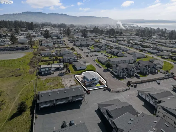 $739,000 | 1214 Moore Street, Brookings, OR 97415