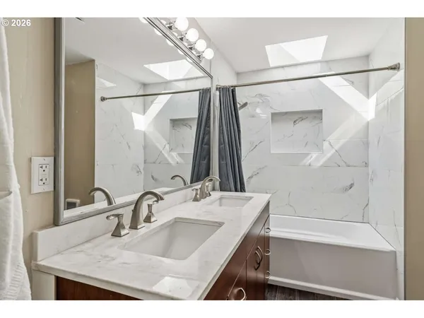 $739,000 | 1214 Moore Street, Brookings, OR 97415