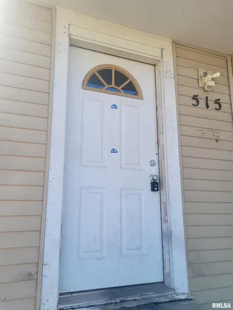 $30,000 | 515 North 2nd Street, Pekin, IL 61554