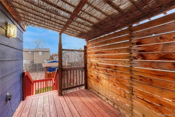a view of backyard with cabin