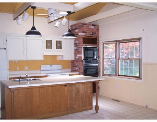 2007 Old Rte 271 Ligonier, PA 15658 - Photo 2 of 16 Kitchen.