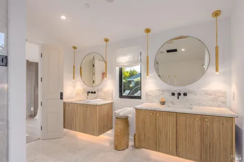 $2,500,000 | 1540 Madrona Avenue, St. Helena, CA 94574