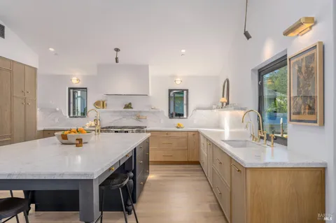 $2,500,000 | 1540 Madrona Avenue, St. Helena, CA 94574