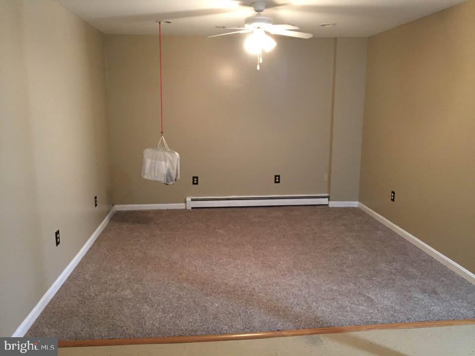 5800 River Road Bryans Road, MD 20616 - Photo 9 of 13 Living Room
