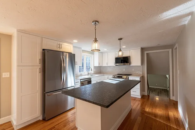 $1,050,000 | 341 Furnace Street, Marshfield, MA 02050