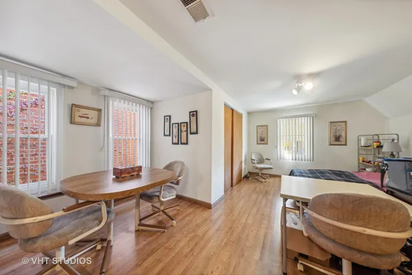 $505,000 | 2242 West Taylor Street, Chicago, IL 60612