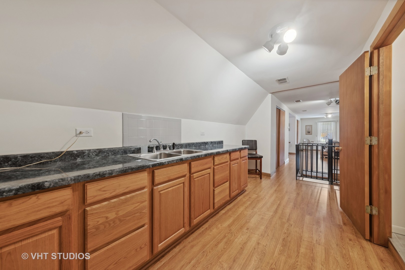 2242 West Taylor Street Chicago, IL 60612 - Photo 16 of 23