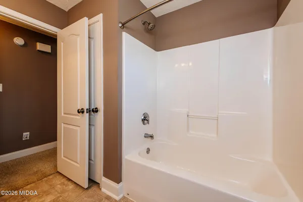 $305,000 | 100 Crystal Ridge Circle, Byron, GA 31008