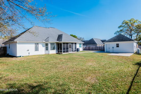 $305,000 | 100 Crystal Ridge Circle, Byron, GA 31008