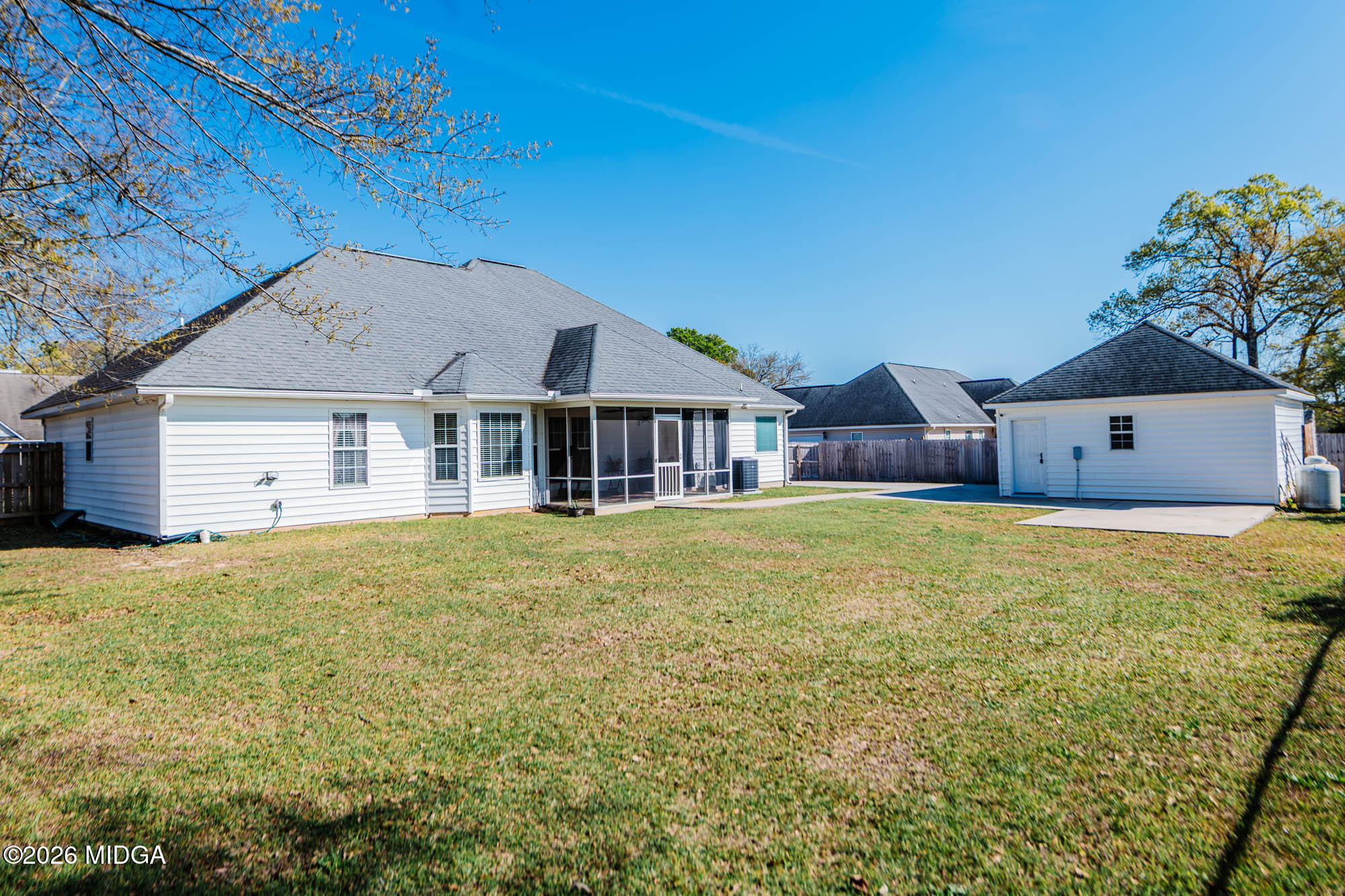 100 Crystal Ridge Circle Byron, GA 31008 - Photo 3 of 36 DSC_1648